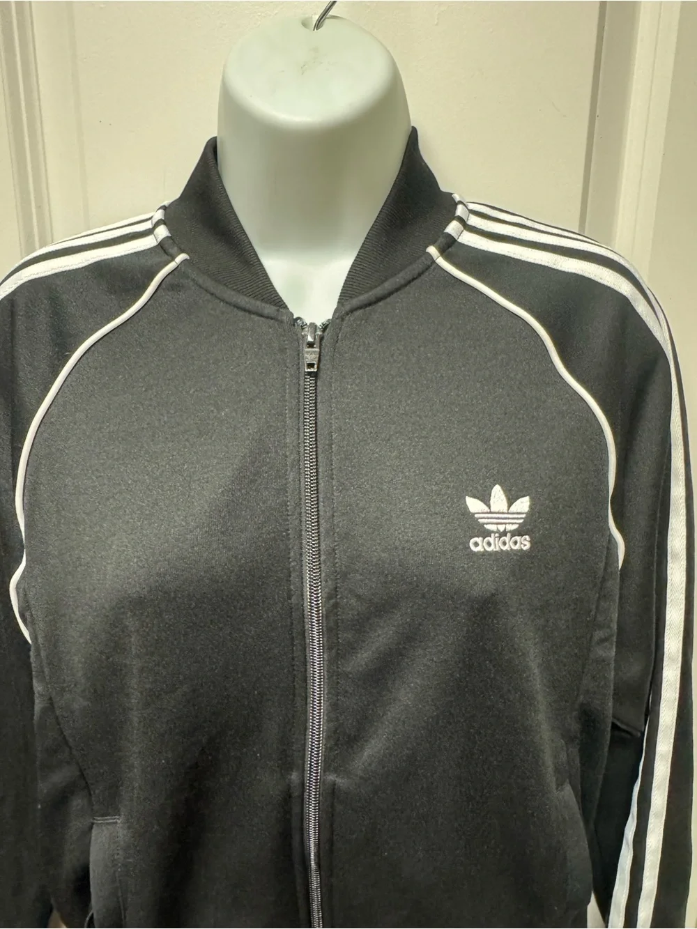 adidas Originals SST Black Track Jacket Men Women Medium White 3-Stripes Trefoil